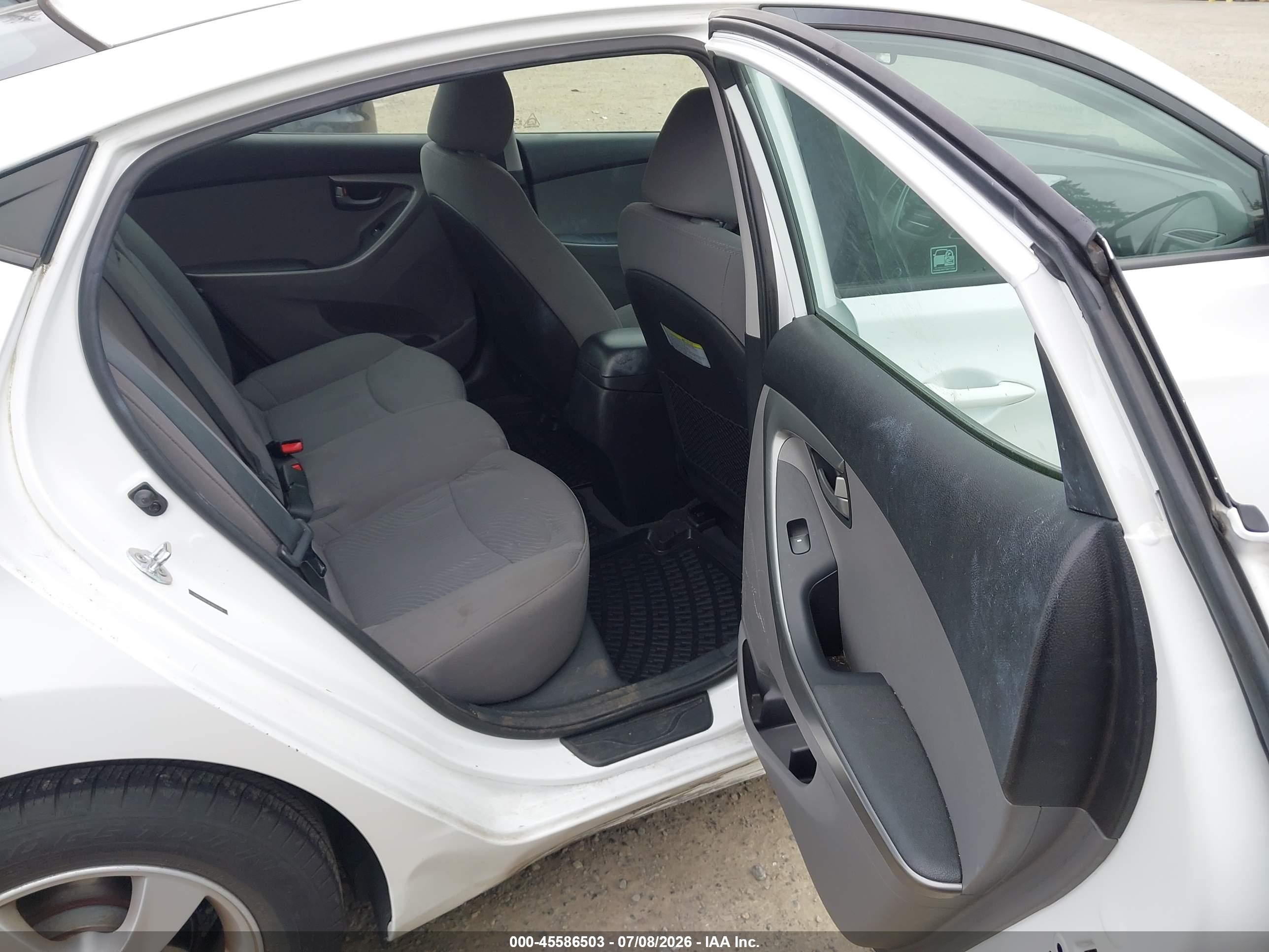 2015 Hyundai Elantra Se White vin: 5NPDH4AE5FH652376