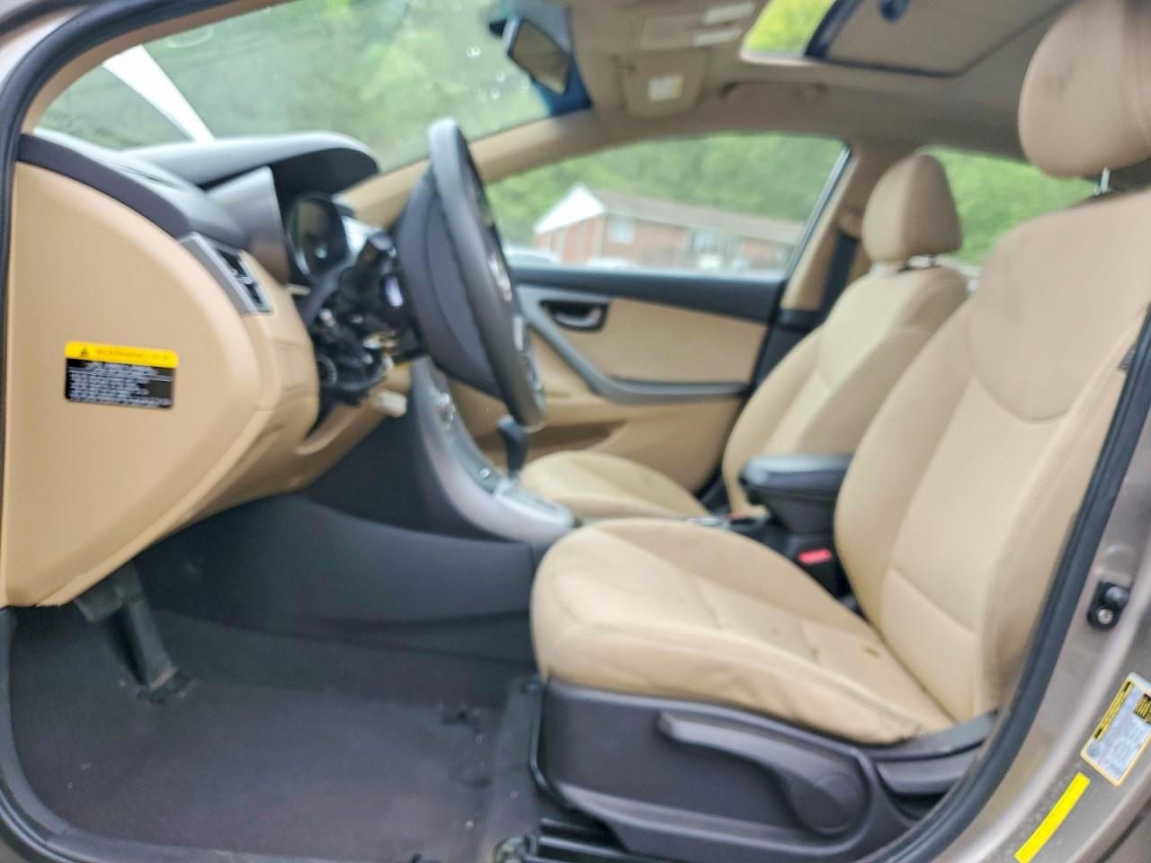 2011 Hyundai Elantra Gold vin: 5NPDH4AE6BH007200