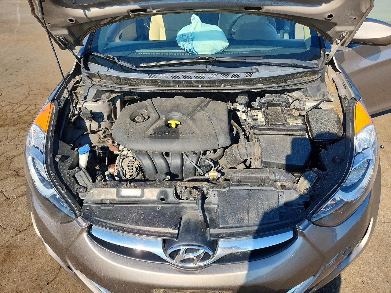 2011 Hyundai Elantra Gls Gold vin: 5NPDH4AE6BH019945