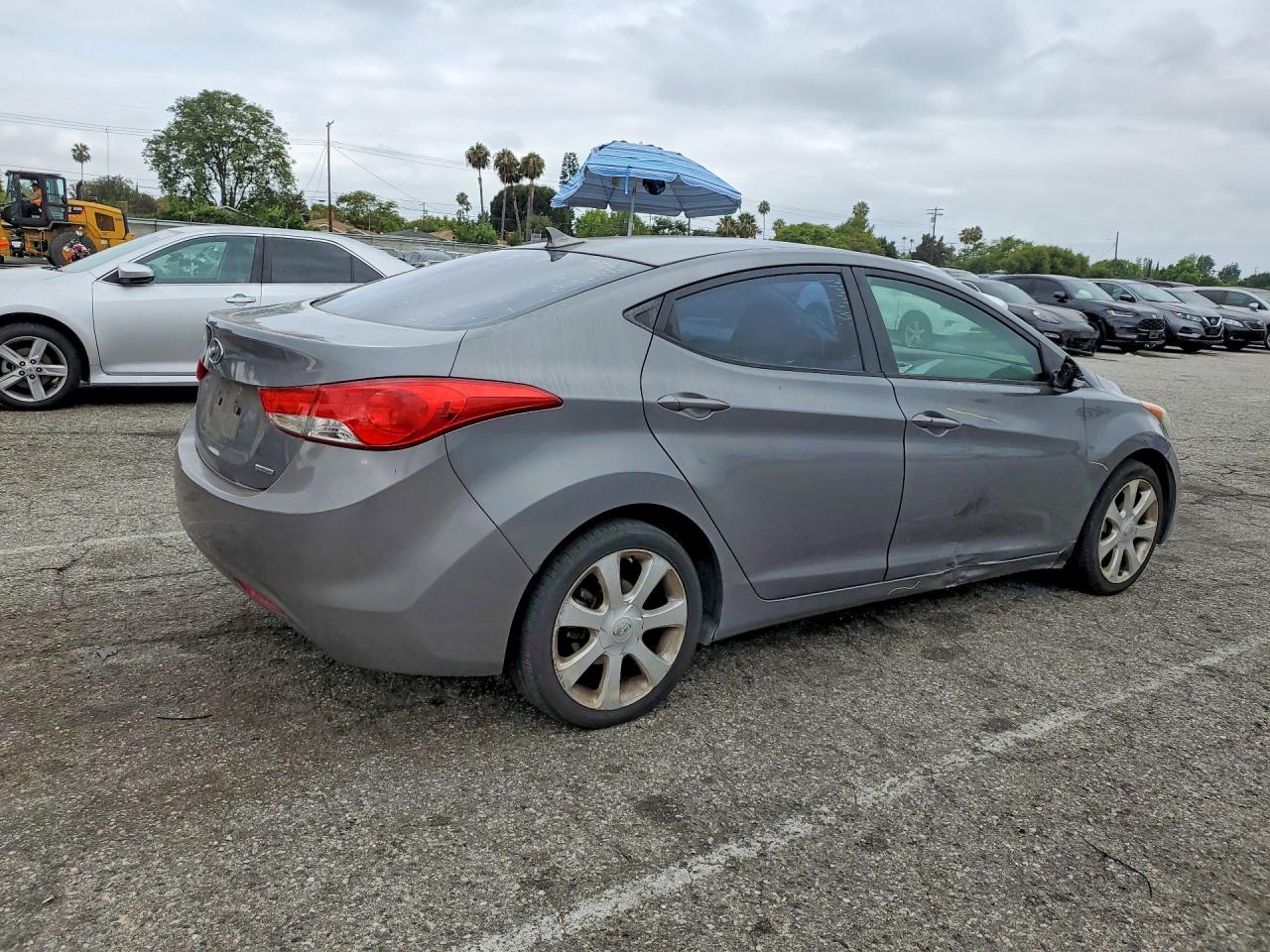 2011 Hyundai Elantra Limited Gray vin: 5NPDH4AE6BH039631