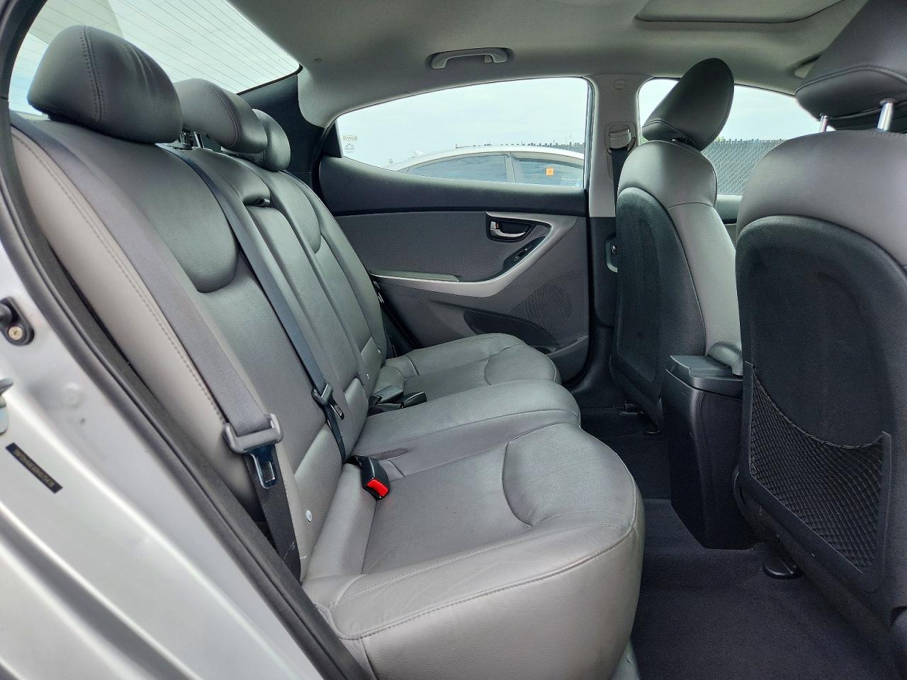 2011 Hyundai Elantra Limited Silver vin: 5NPDH4AE6BH075478