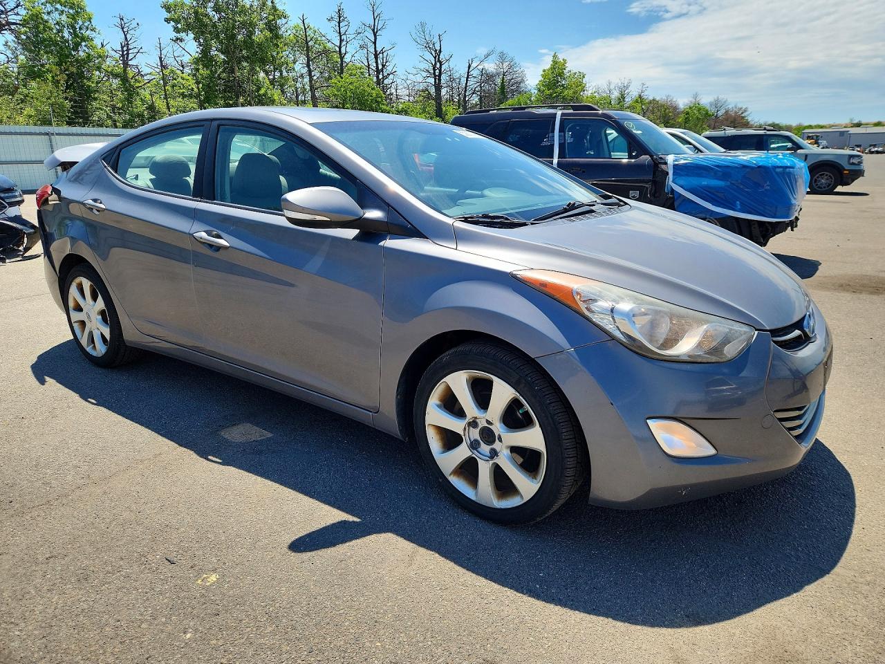 2011 Hyundai Elantra Gray vin: 5NPDH4AE6BH075657