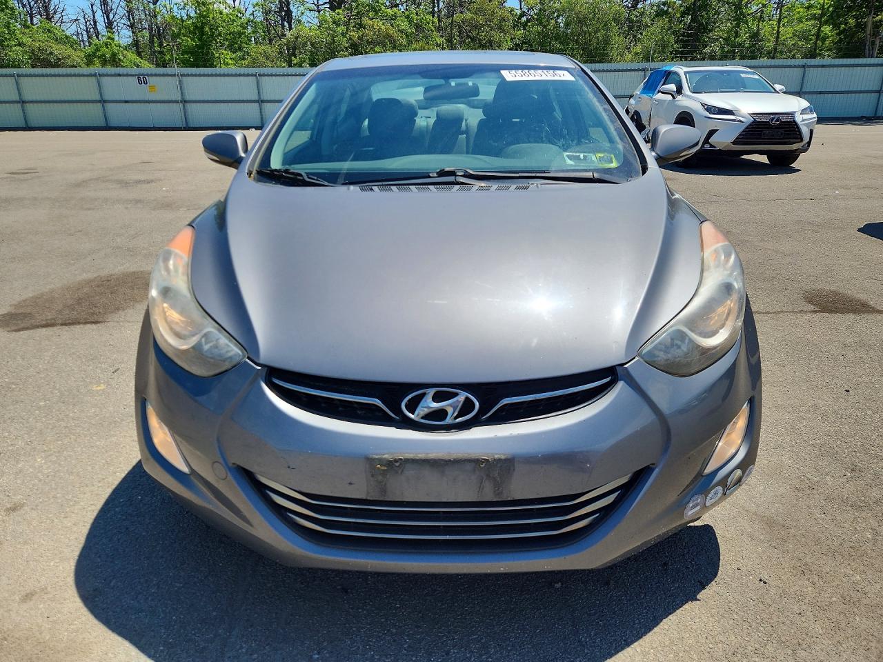 2011 Hyundai Elantra Gray vin: 5NPDH4AE6BH075657