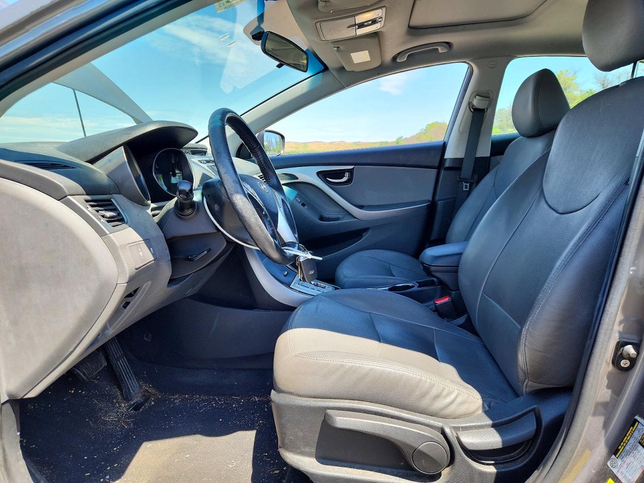 2011 Hyundai Elantra Gray vin: 5NPDH4AE6BH075657