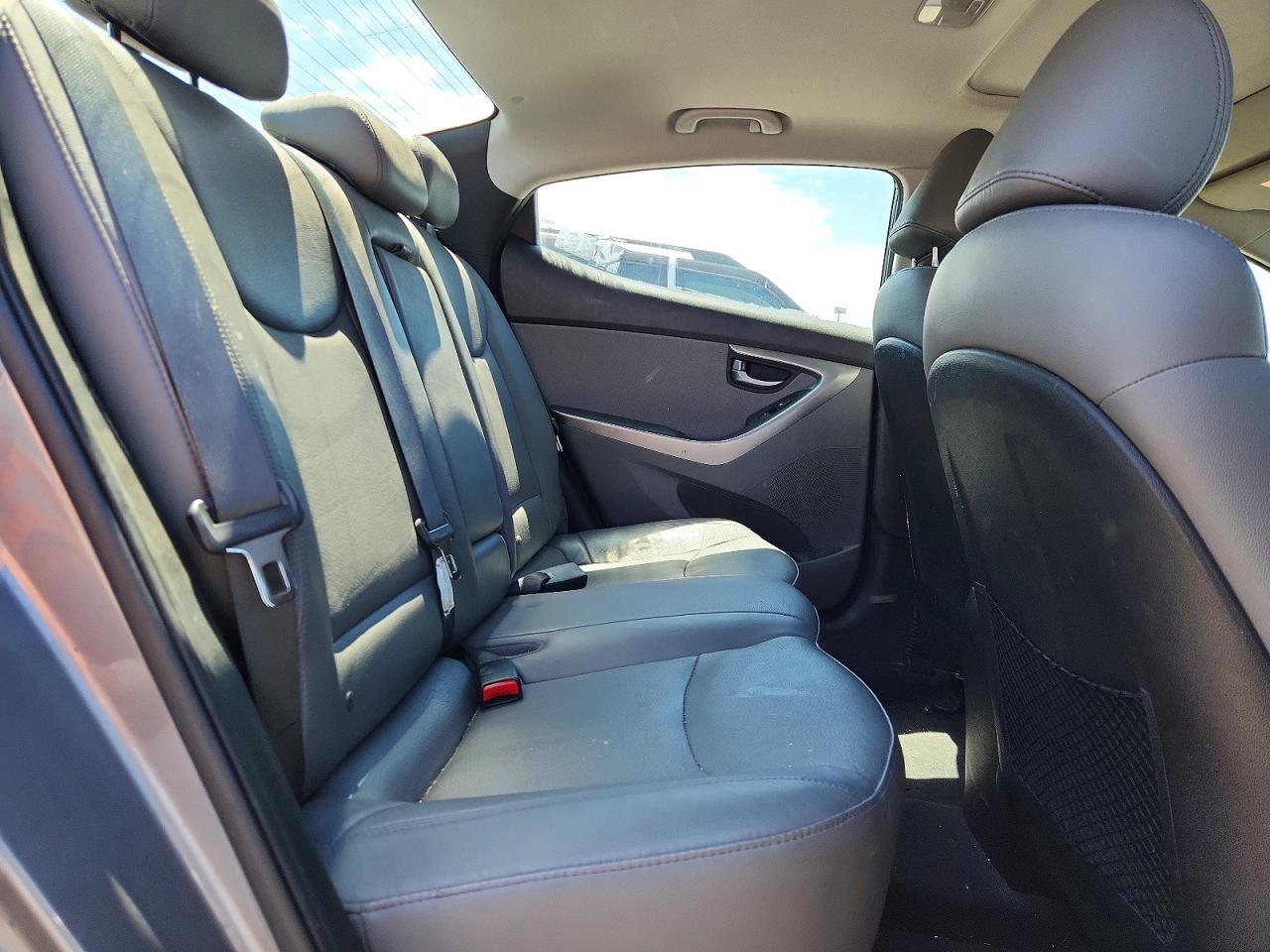 2011 Hyundai Elantra Gray vin: 5NPDH4AE6BH075657