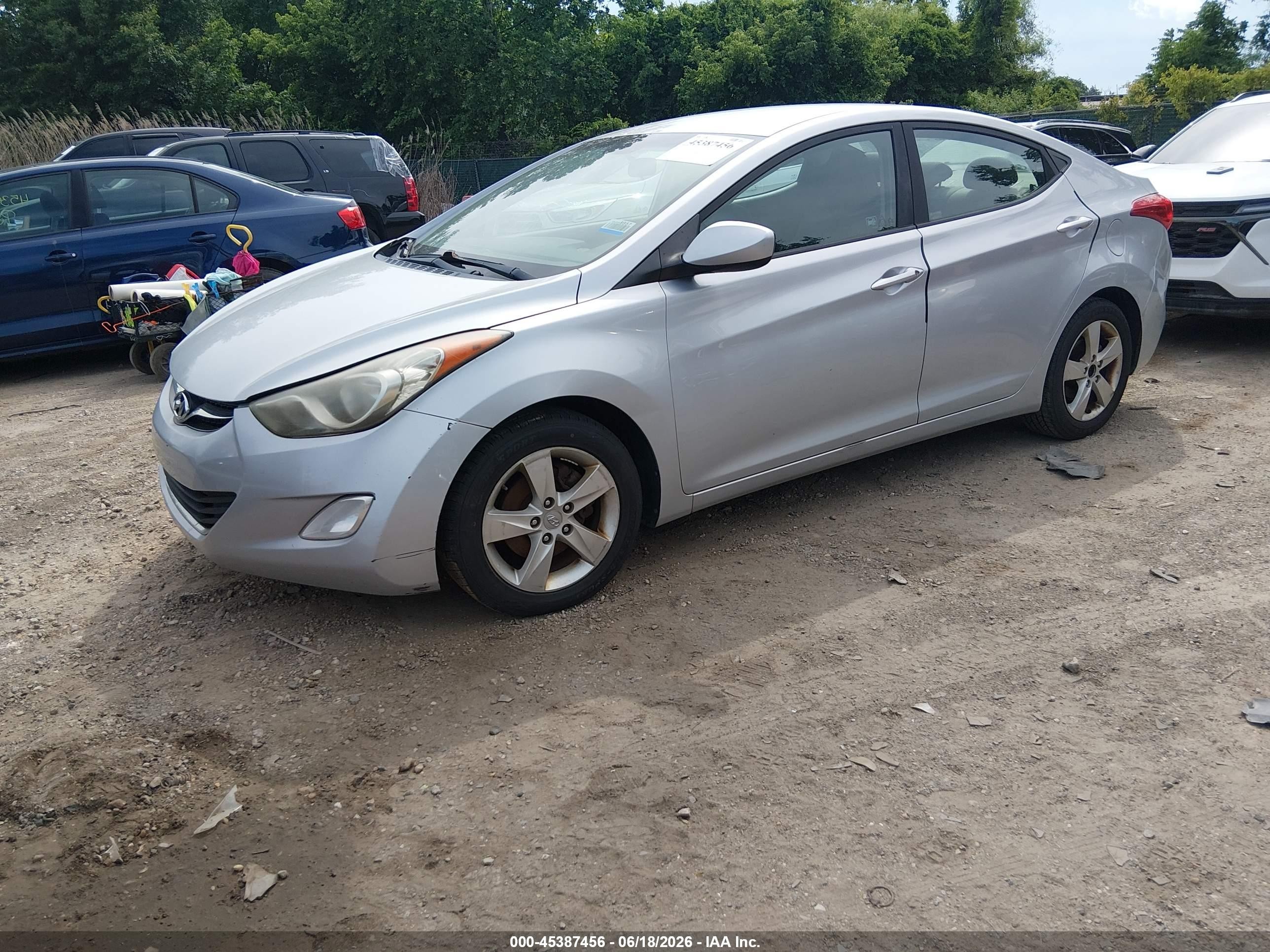 2012 Hyundai Elantra Gls Silver vin: 5NPDH4AE6CH064627
