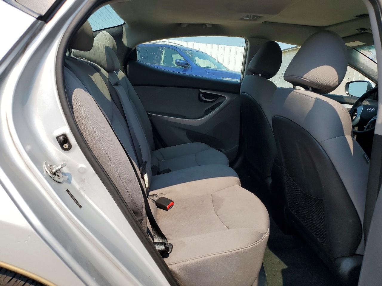2012 Hyundai Elantra Gls Silver vin: 5NPDH4AE6CH076972