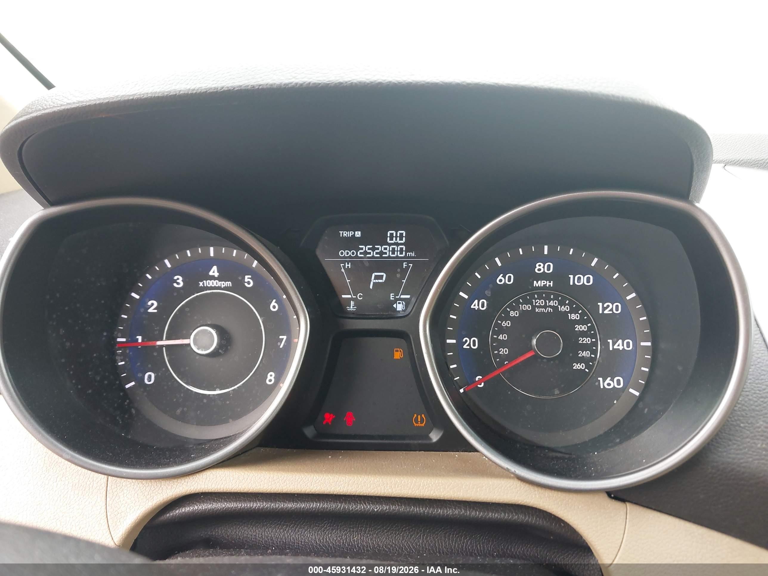 2012 Hyundai Elantra Gls White vin: 5NPDH4AE6CH081170