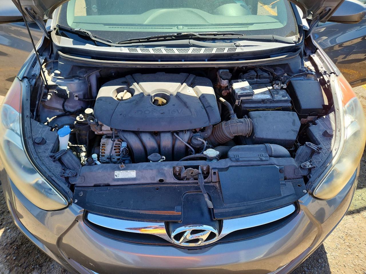 2012 Hyundai Elantra Gls Gray vin: 5NPDH4AE6CH084618