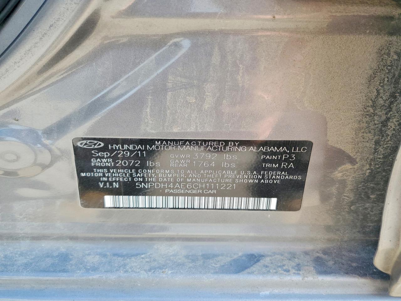 2012 Hyundai Elantra Limited Gray vin: 5NPDH4AE6CH111221