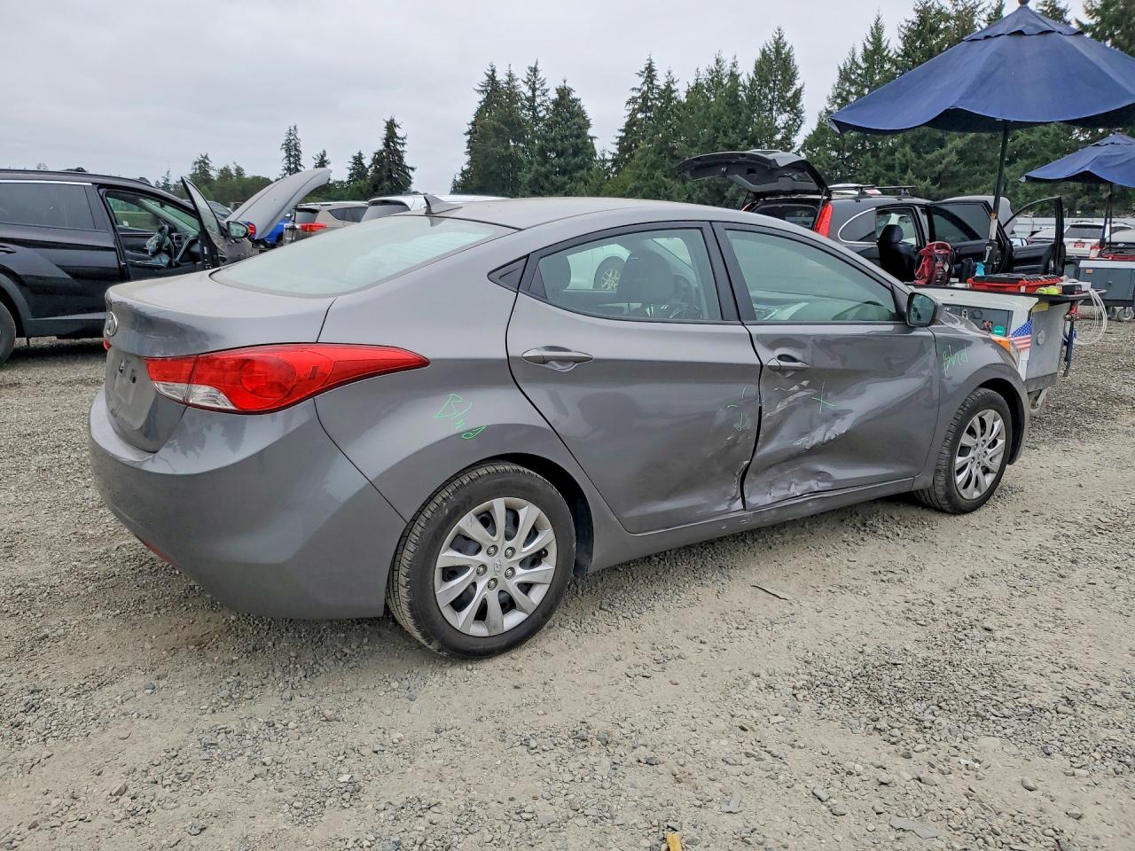 2012 Hyundai Elantra Gls Gray vin: 5NPDH4AE6CH117617