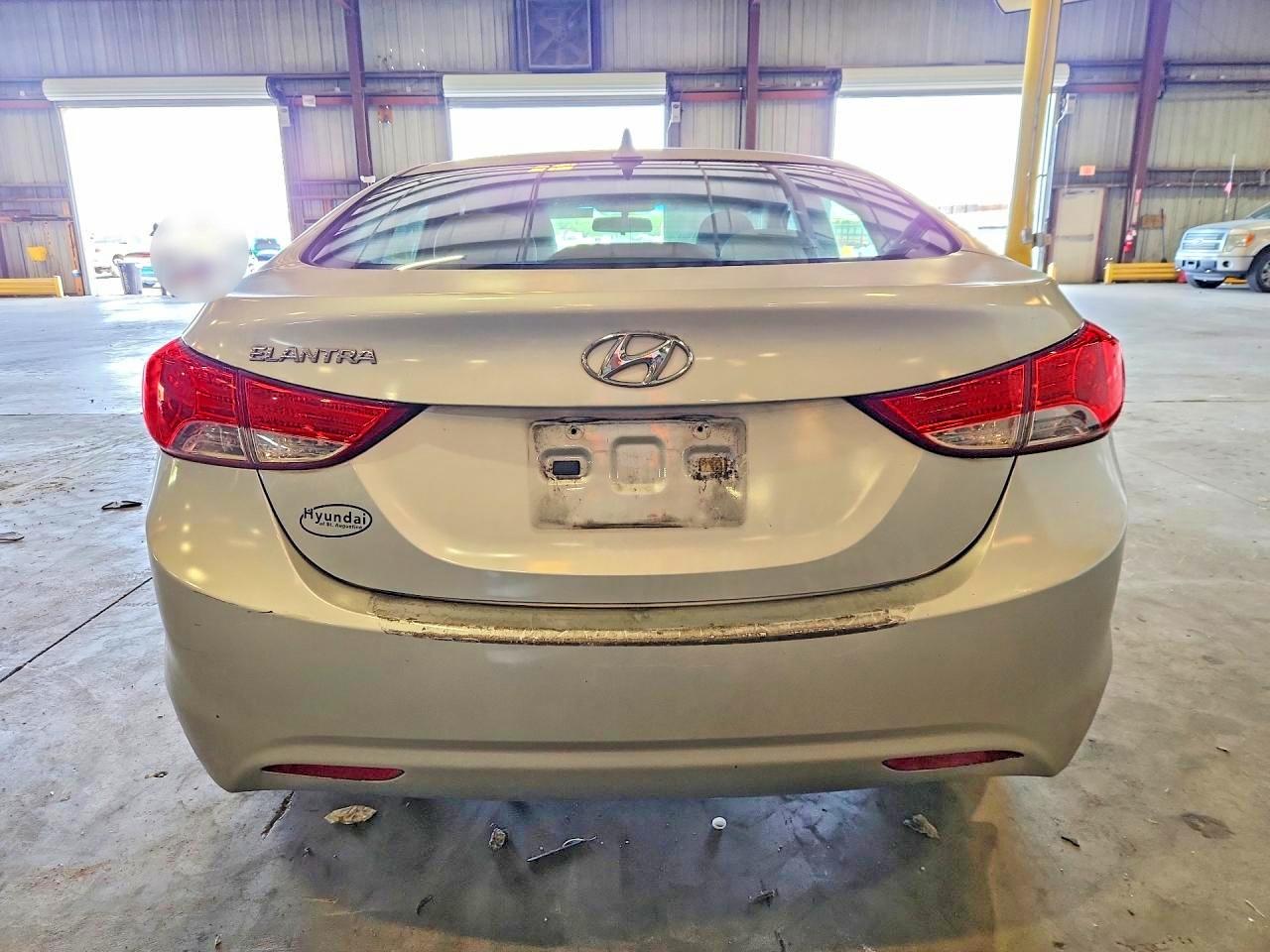 2012 Hyundai Elantra Gls Серебряный vin: 5NPDH4AE6CH127211
