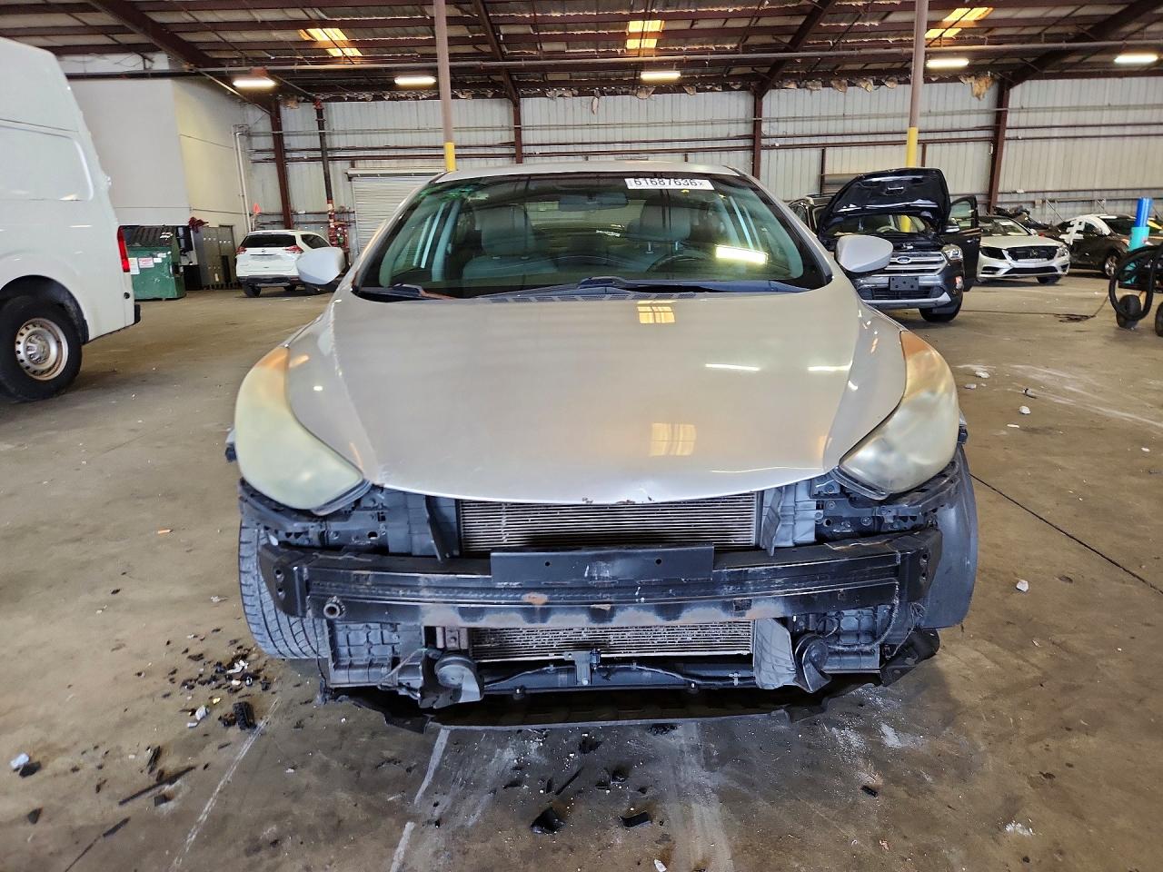 2012 Hyundai Elantra Gls Серебряный vin: 5NPDH4AE6CH127211