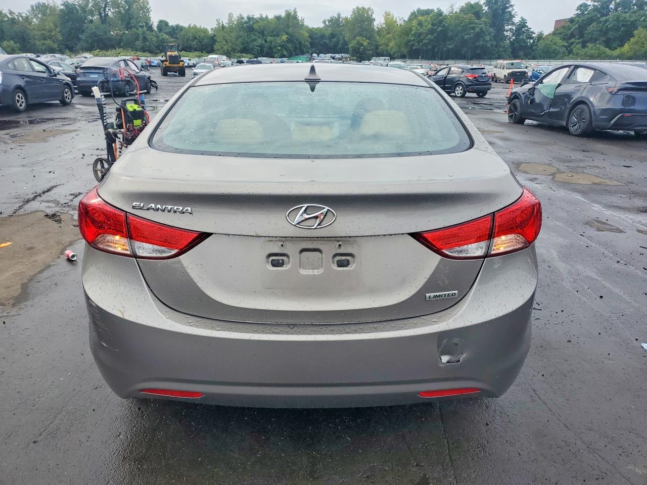 2012 Hyundai Elantra Limited Brown vin: 5NPDH4AE6CH132473