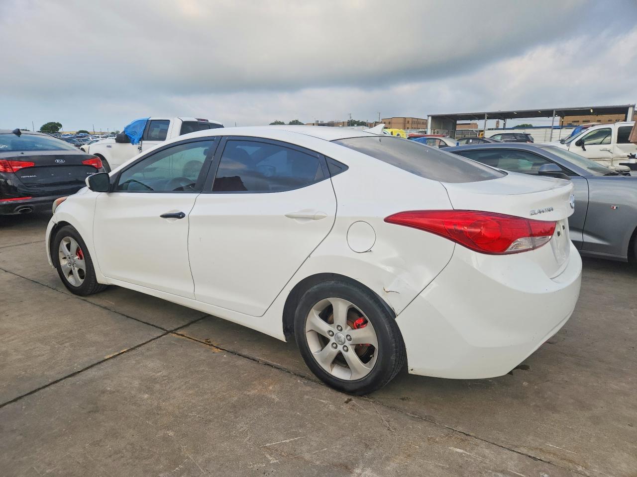 2012 Hyundai Elantra Gls White vin: 5NPDH4AE6CH138466