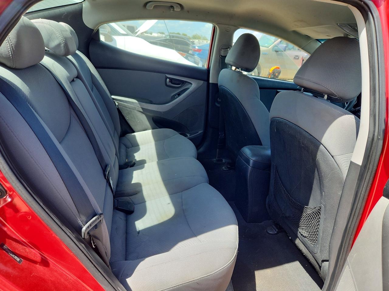 2012 Hyundai Elantra Gls Red vin: 5NPDH4AE6CH139598