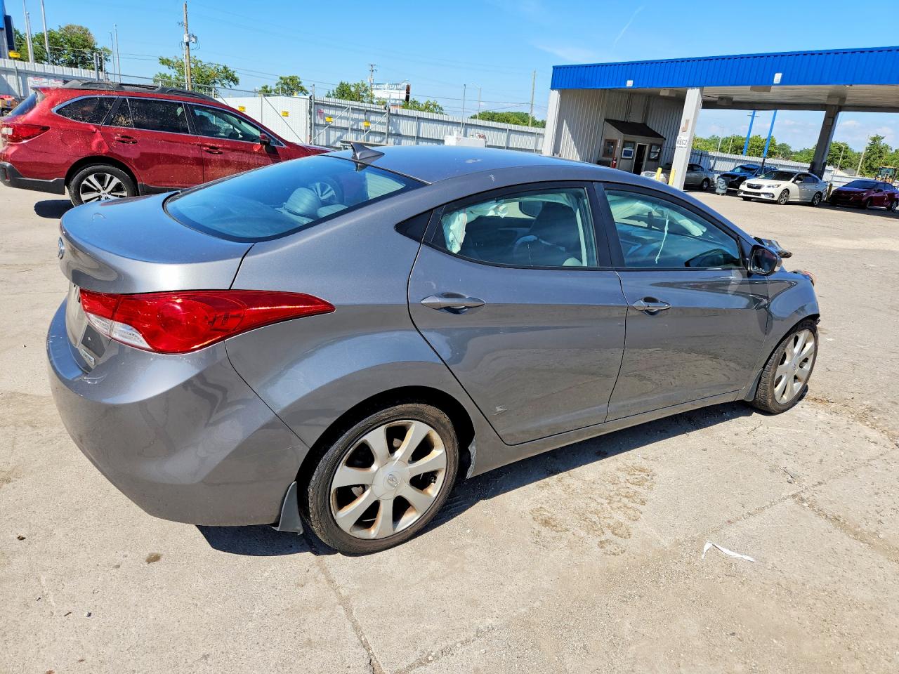 2012 Hyundai Elantra Limited Silver vin: 5NPDH4AE6CH146955