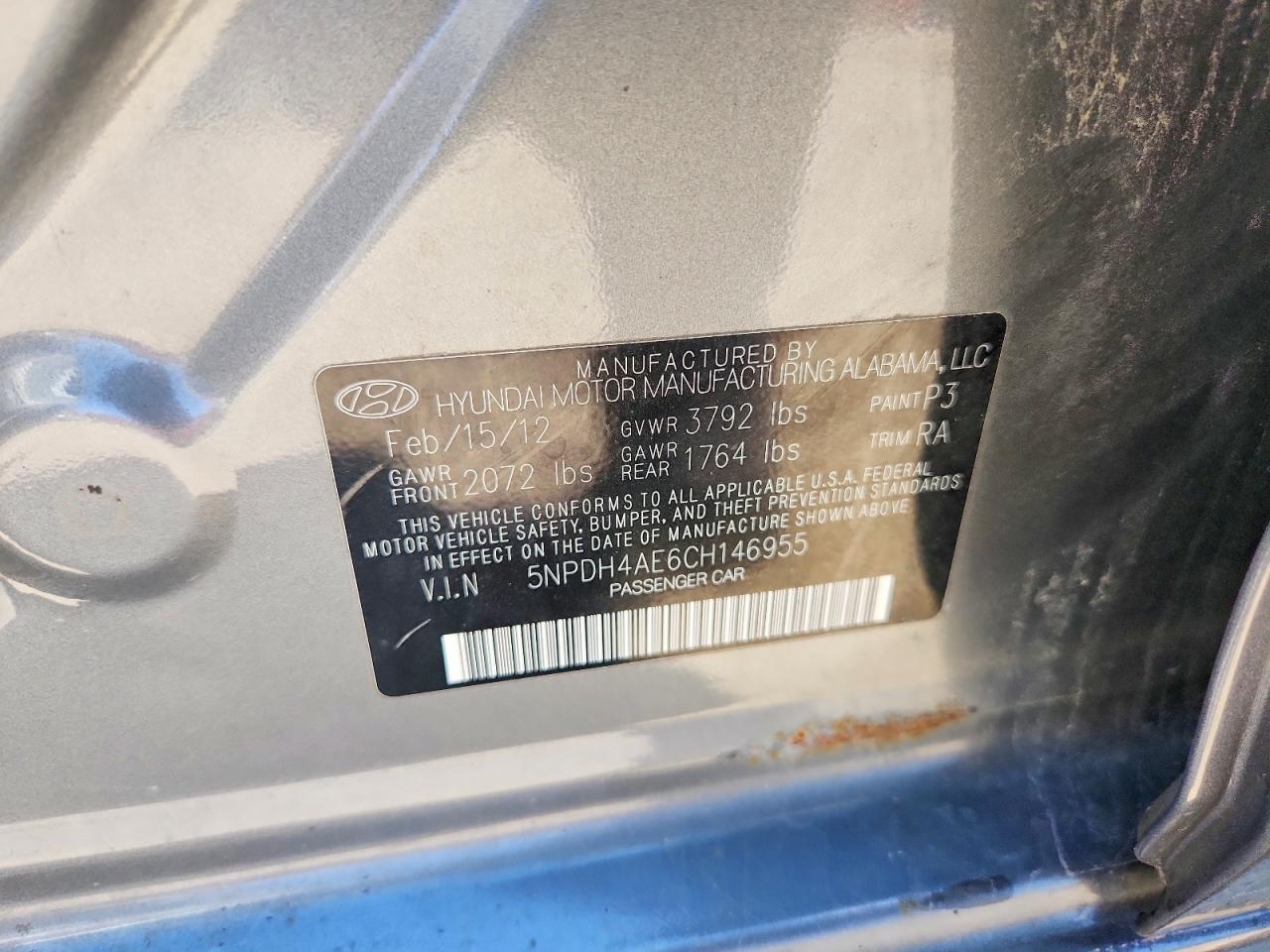 2012 Hyundai Elantra Limited Silver vin: 5NPDH4AE6CH146955