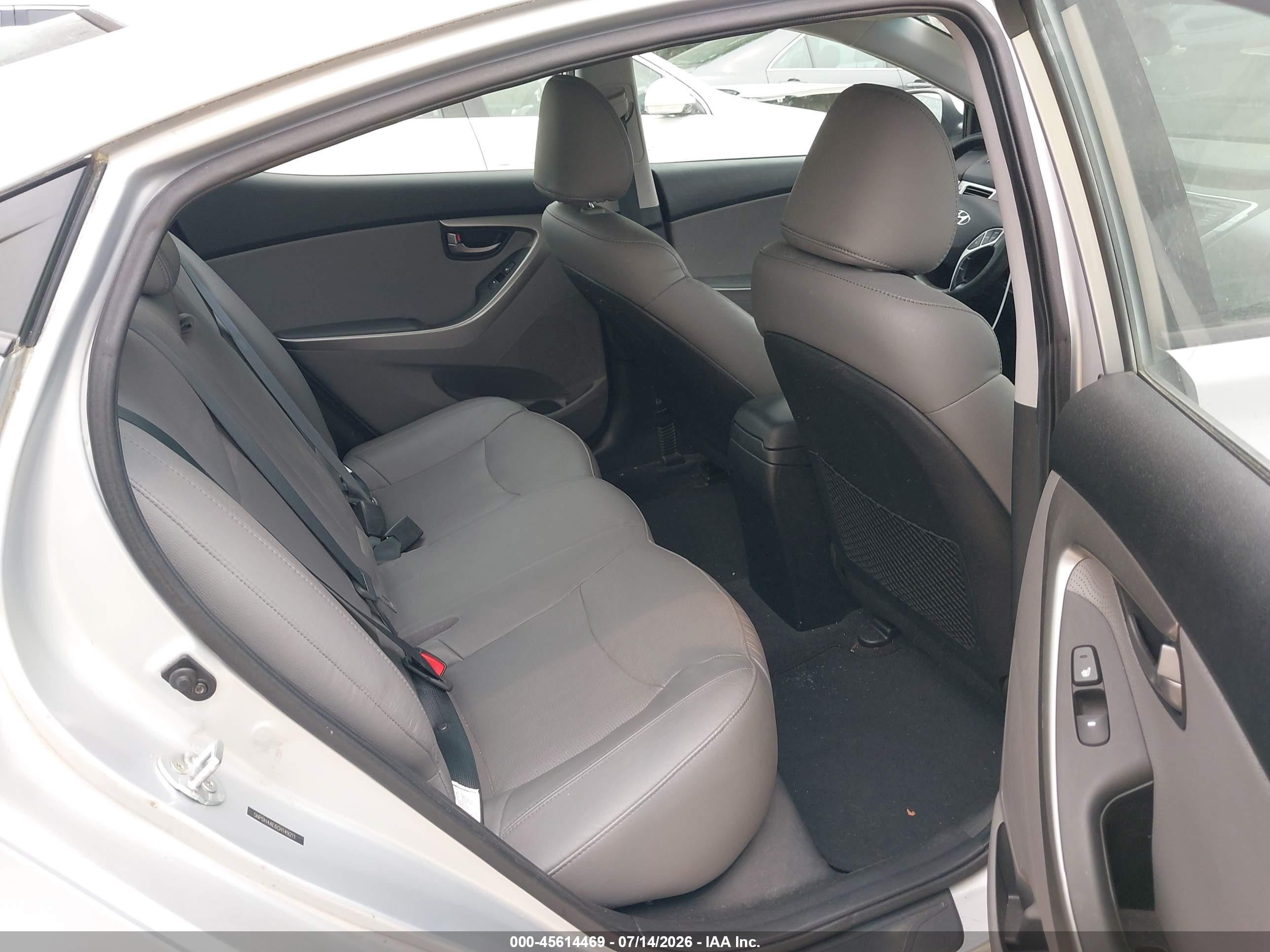2012 Hyundai Elantra Limited Silver vin: 5NPDH4AE6CH149211
