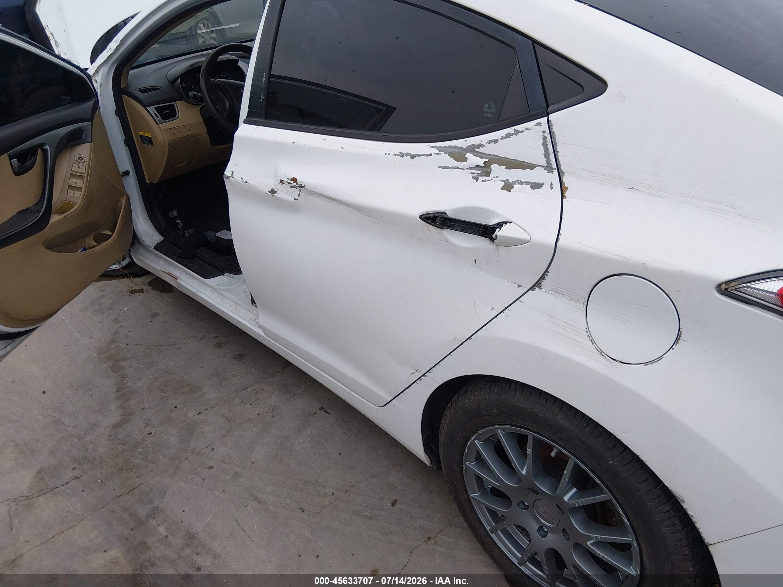 2013 Hyundai Elantra Gls Белый vin: 5NPDH4AE6DH167855