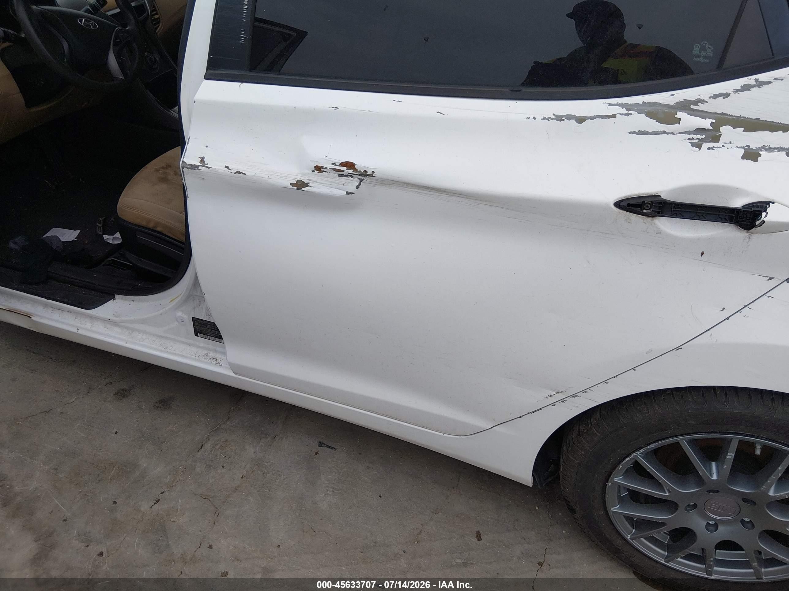 2013 Hyundai Elantra Gls Белый vin: 5NPDH4AE6DH167855