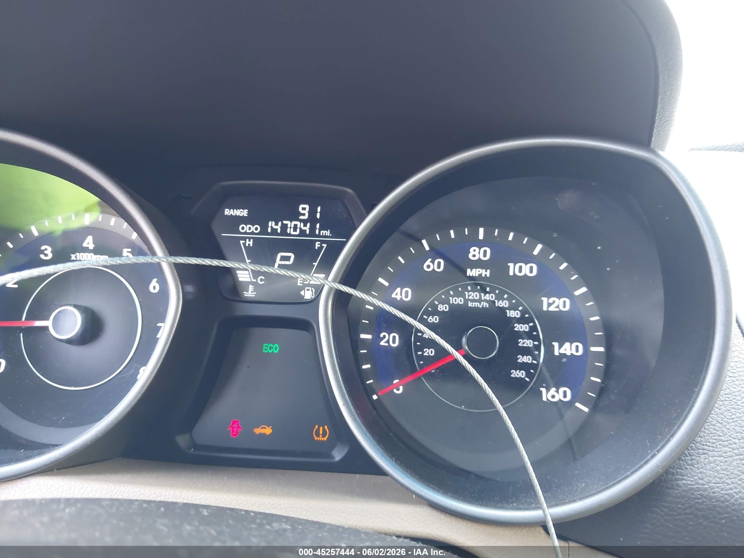 2013 Hyundai Elantra Gls Белый vin: 5NPDH4AE6DH187104
