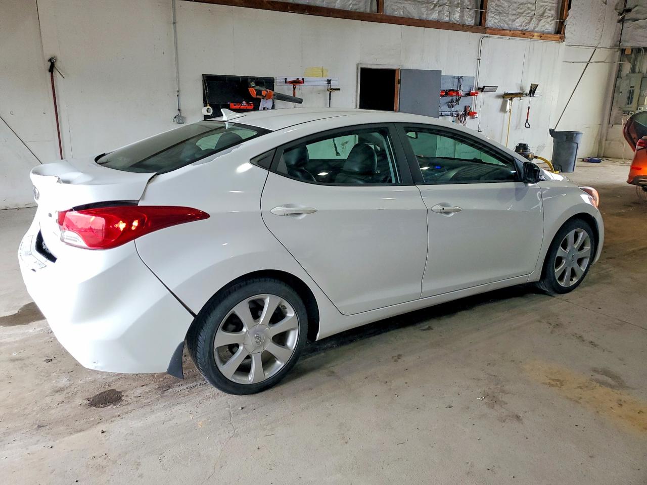 2013 Hyundai Elantra Limited White vin: 5NPDH4AE6DH211255