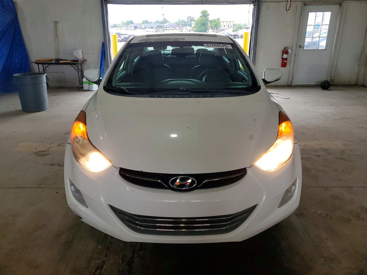 2013 Hyundai Elantra Limited White vin: 5NPDH4AE6DH211255