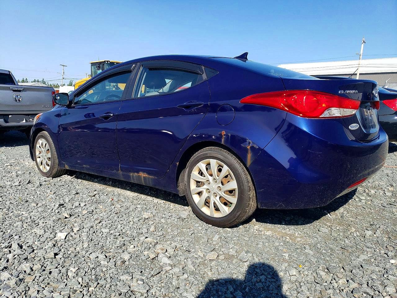 2013 Hyundai Elantra Gls Blue vin: 5NPDH4AE6DH217220