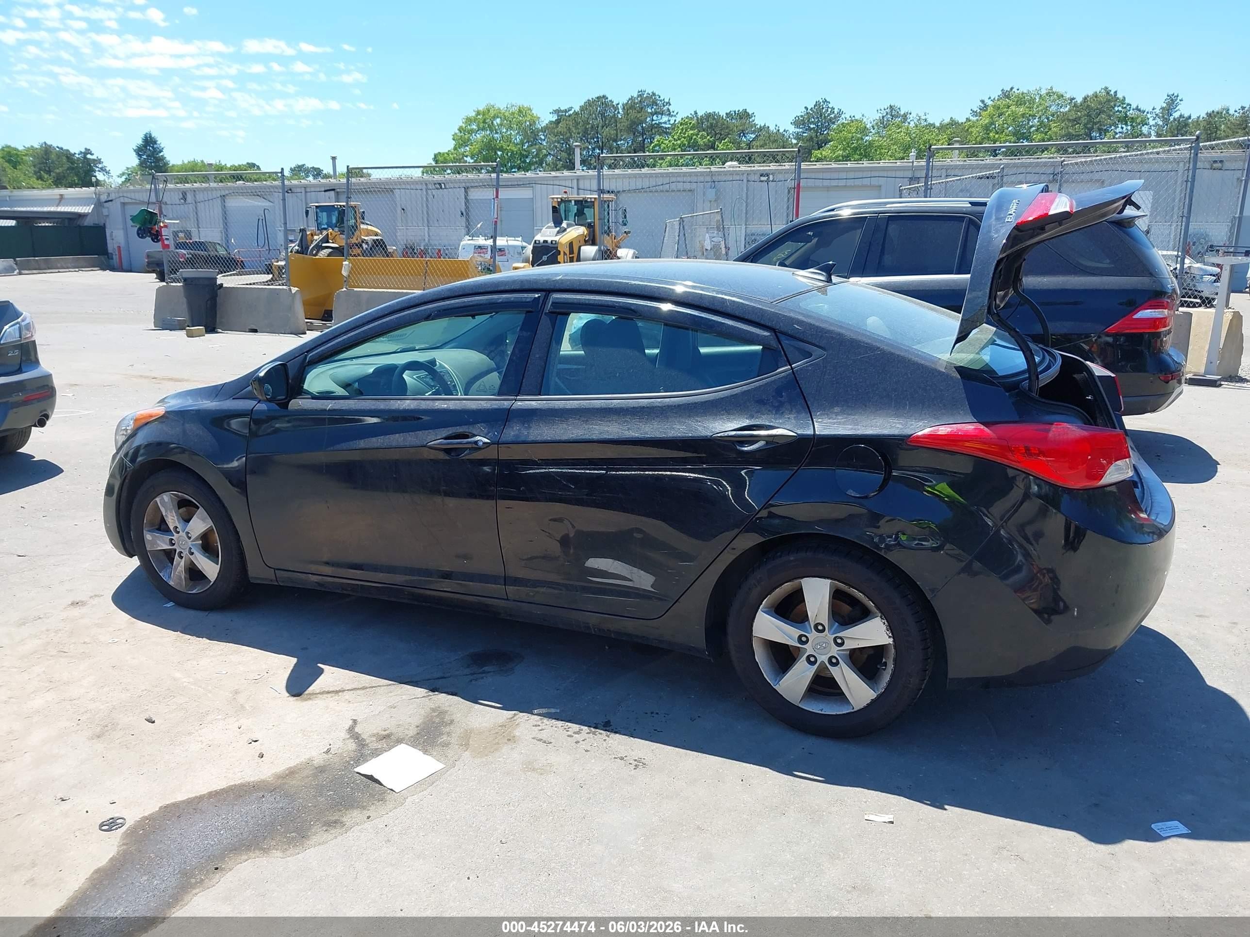 2013 Hyundai Elantra Gls Black vin: 5NPDH4AE6DH233417