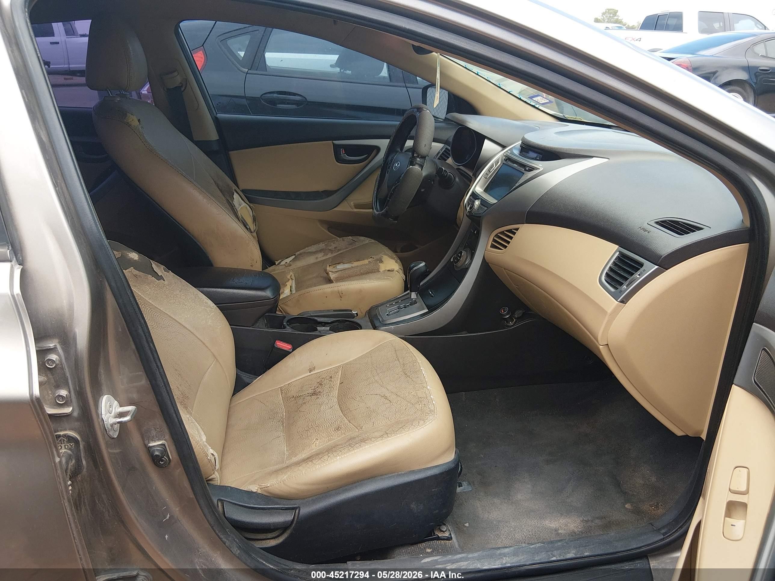 2013 Hyundai Elantra Limited Beige vin: 5NPDH4AE6DH236141