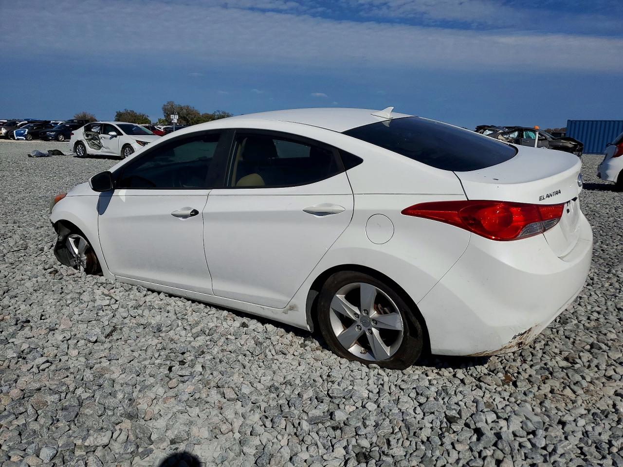 2013 Hyundai Elantra Gls White vin: 5NPDH4AE6DH240481