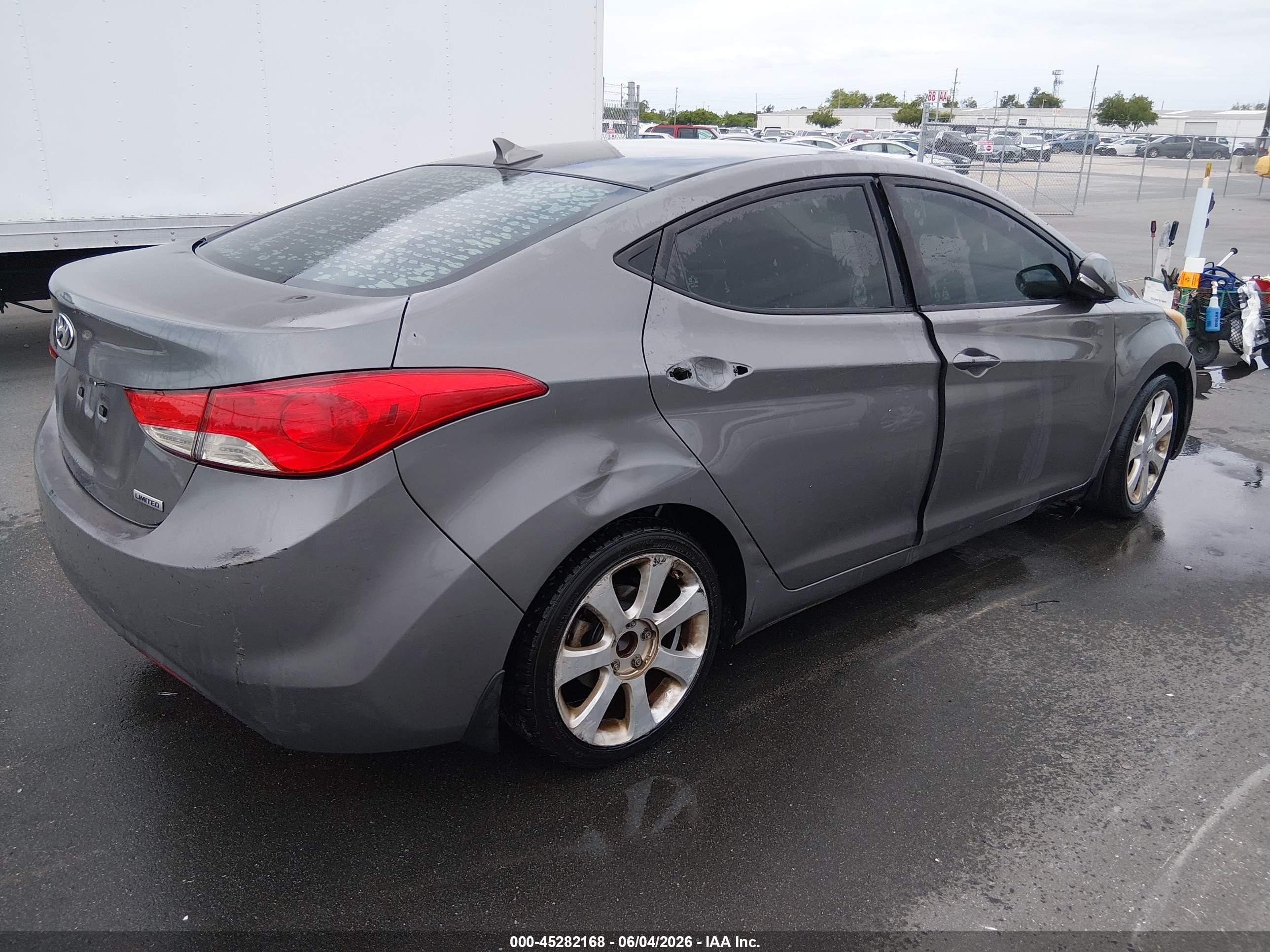 2013 Hyundai Elantra Limited Gray vin: 5NPDH4AE6DH244370