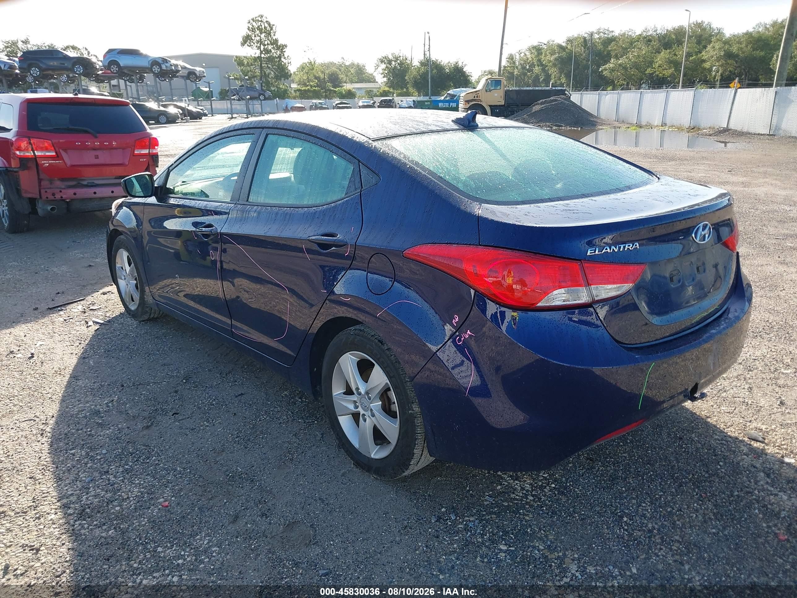 2013 Hyundai Elantra Gls Синий vin: 5NPDH4AE6DH251917