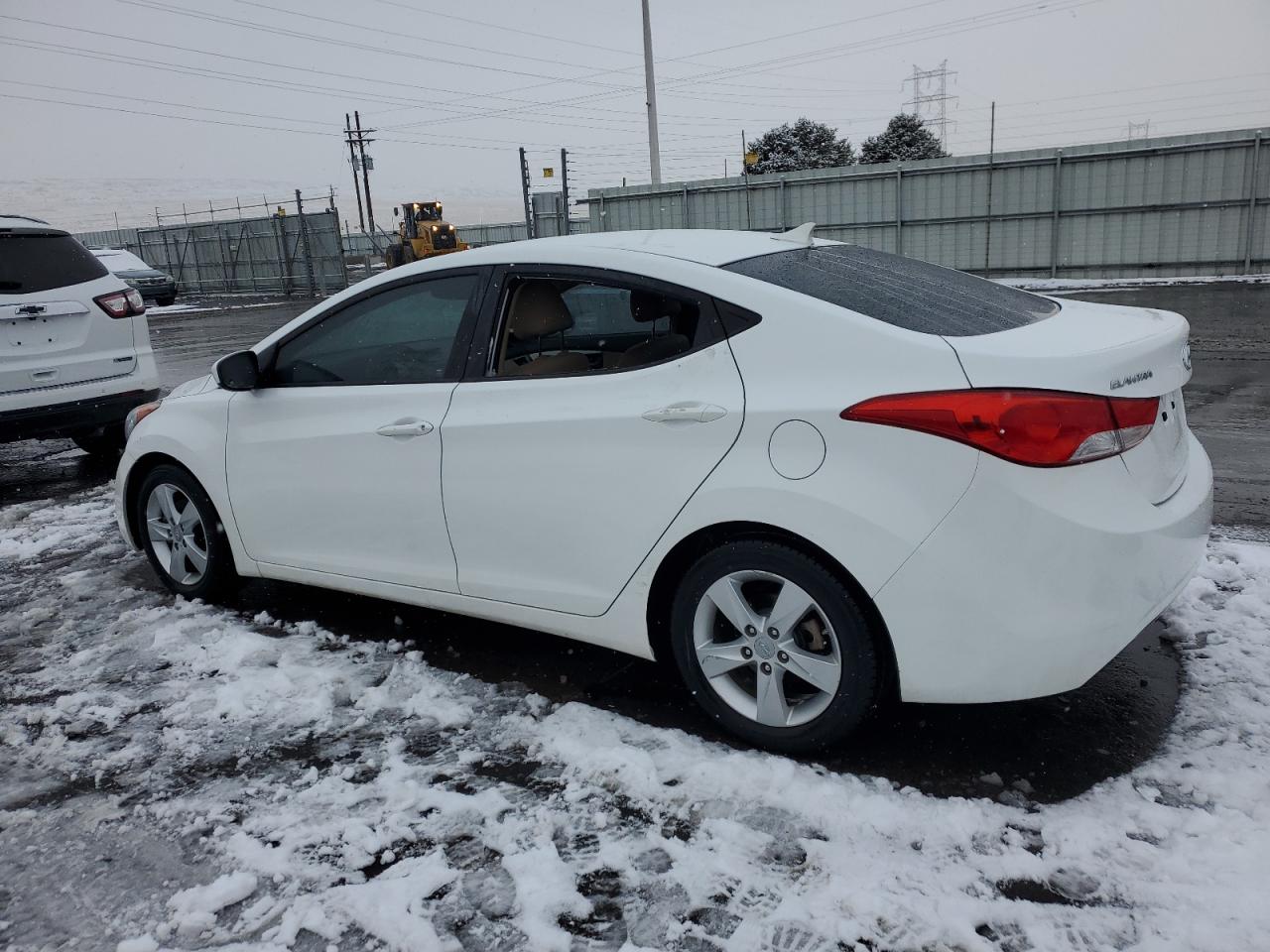 2013 Hyundai Elantra Gls White vin: 5NPDH4AE6DH268670