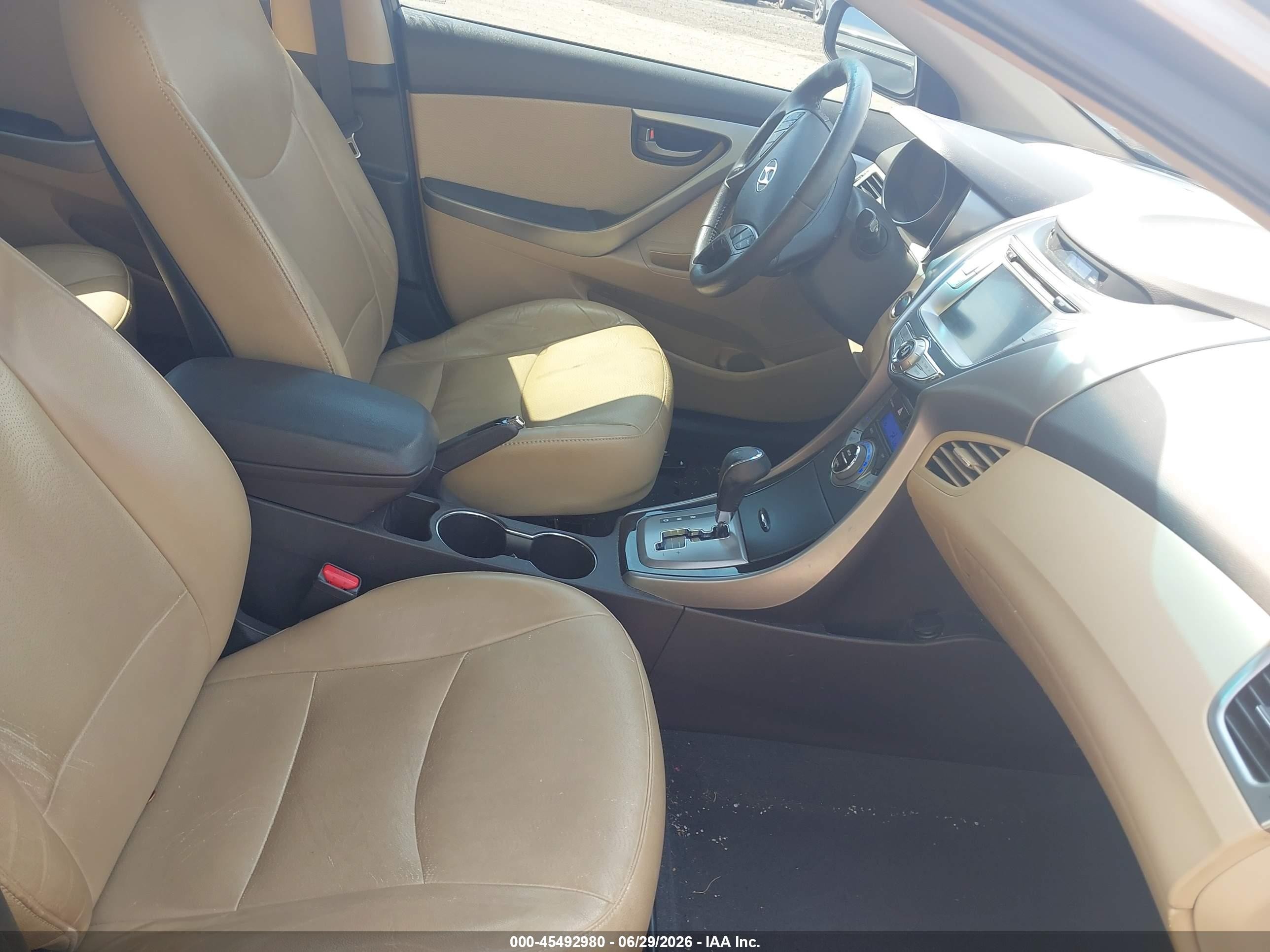 2013 Hyundai Elantra Limited Tan vin: 5NPDH4AE6DH269611