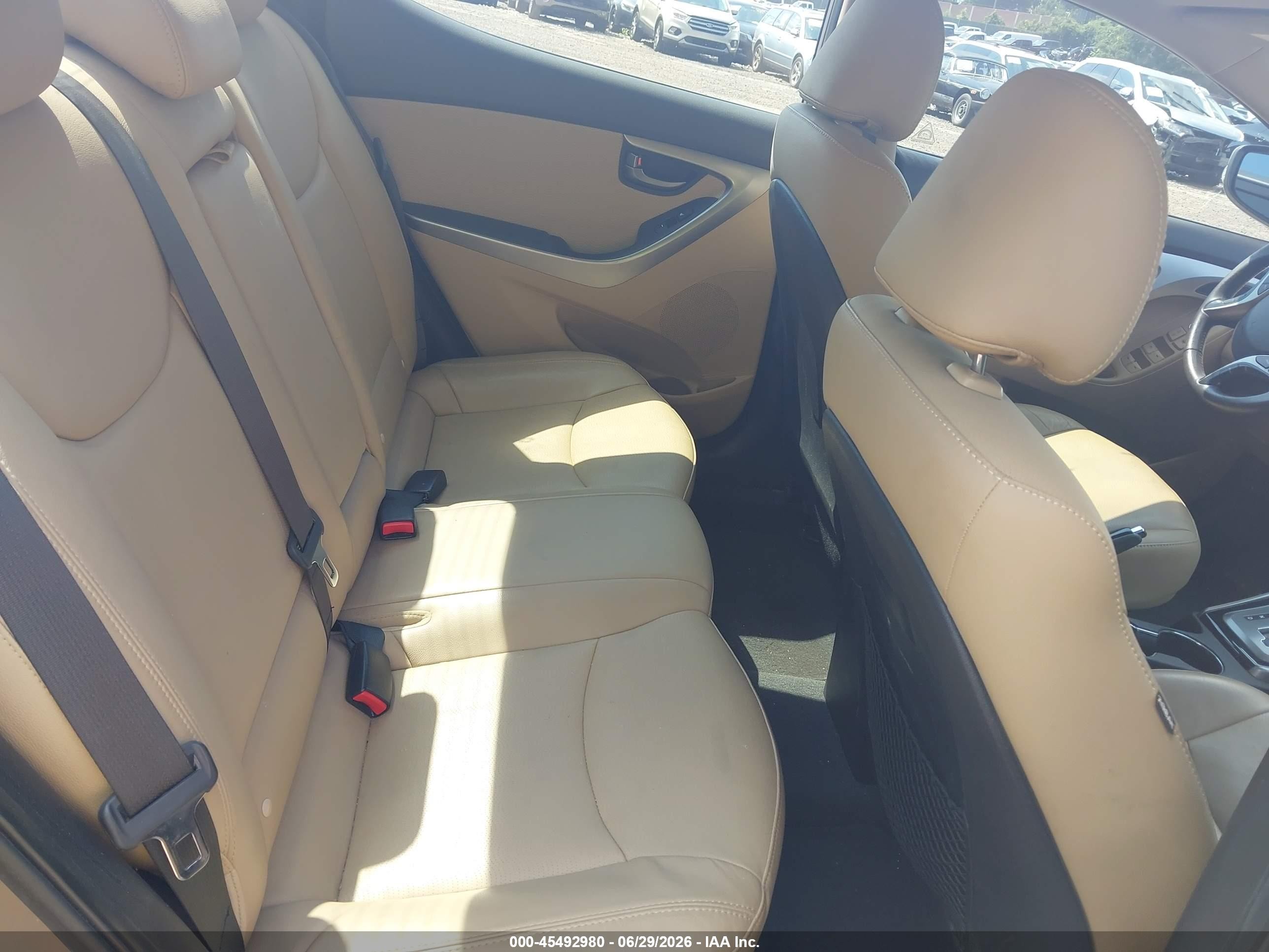 2013 Hyundai Elantra Limited Tan vin: 5NPDH4AE6DH269611