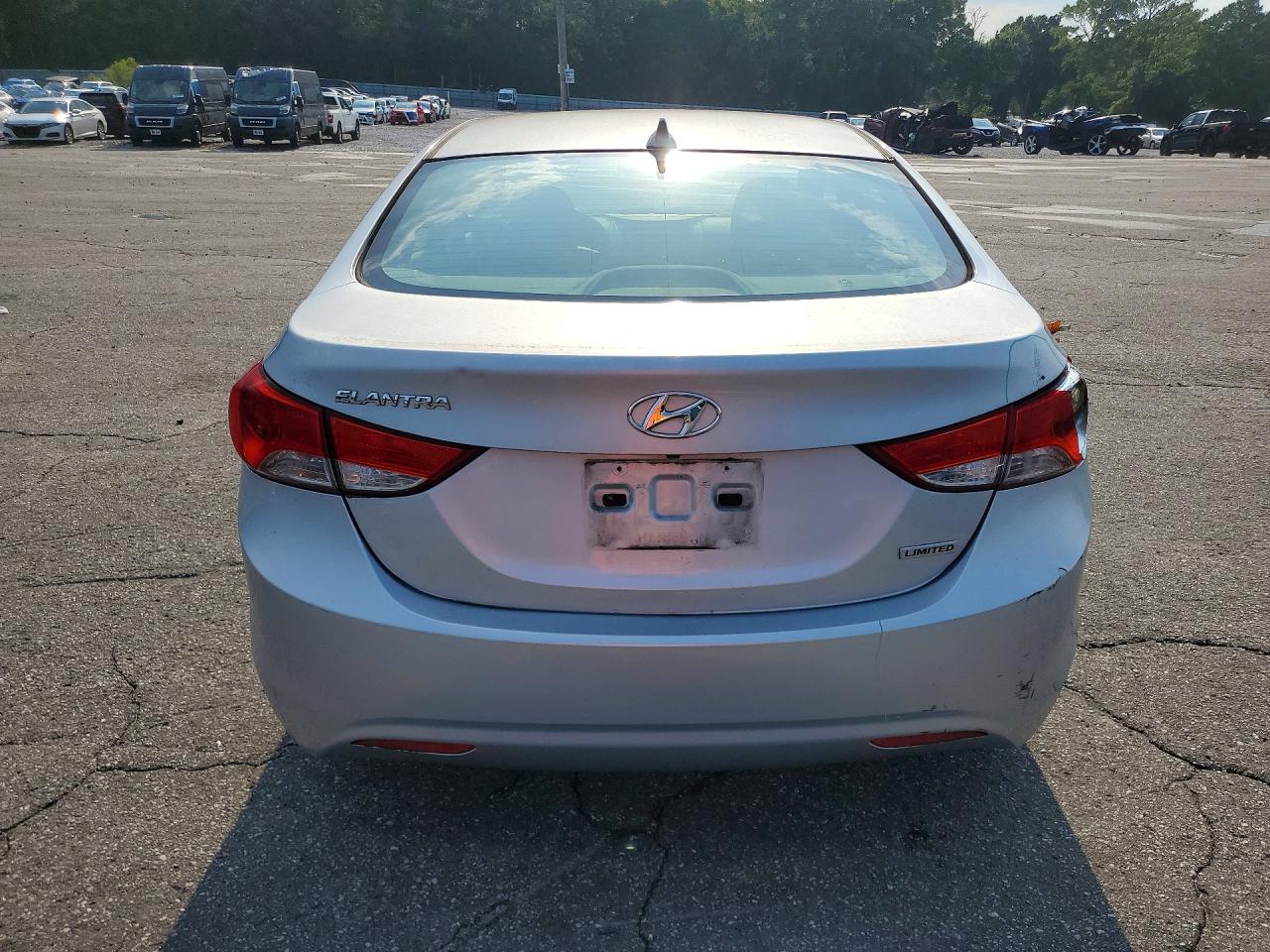 2013 Hyundai Elantra Limited Silver vin: 5NPDH4AE6DH274890