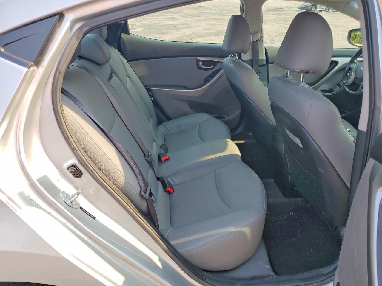 2013 Hyundai Elantra Limited Silver vin: 5NPDH4AE6DH274890