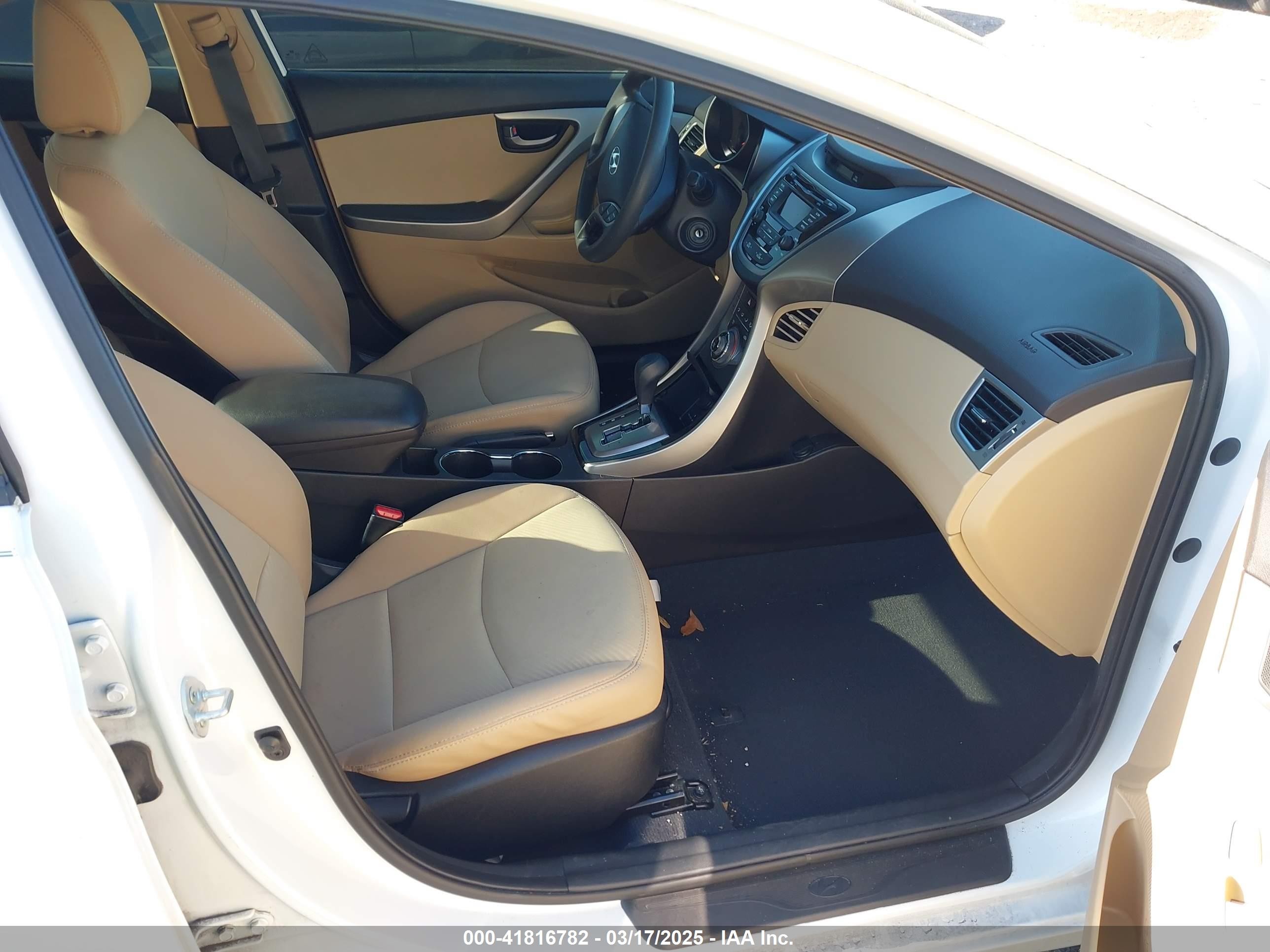 2013 Hyundai Elantra Gls White vin: 5NPDH4AE6DH285601