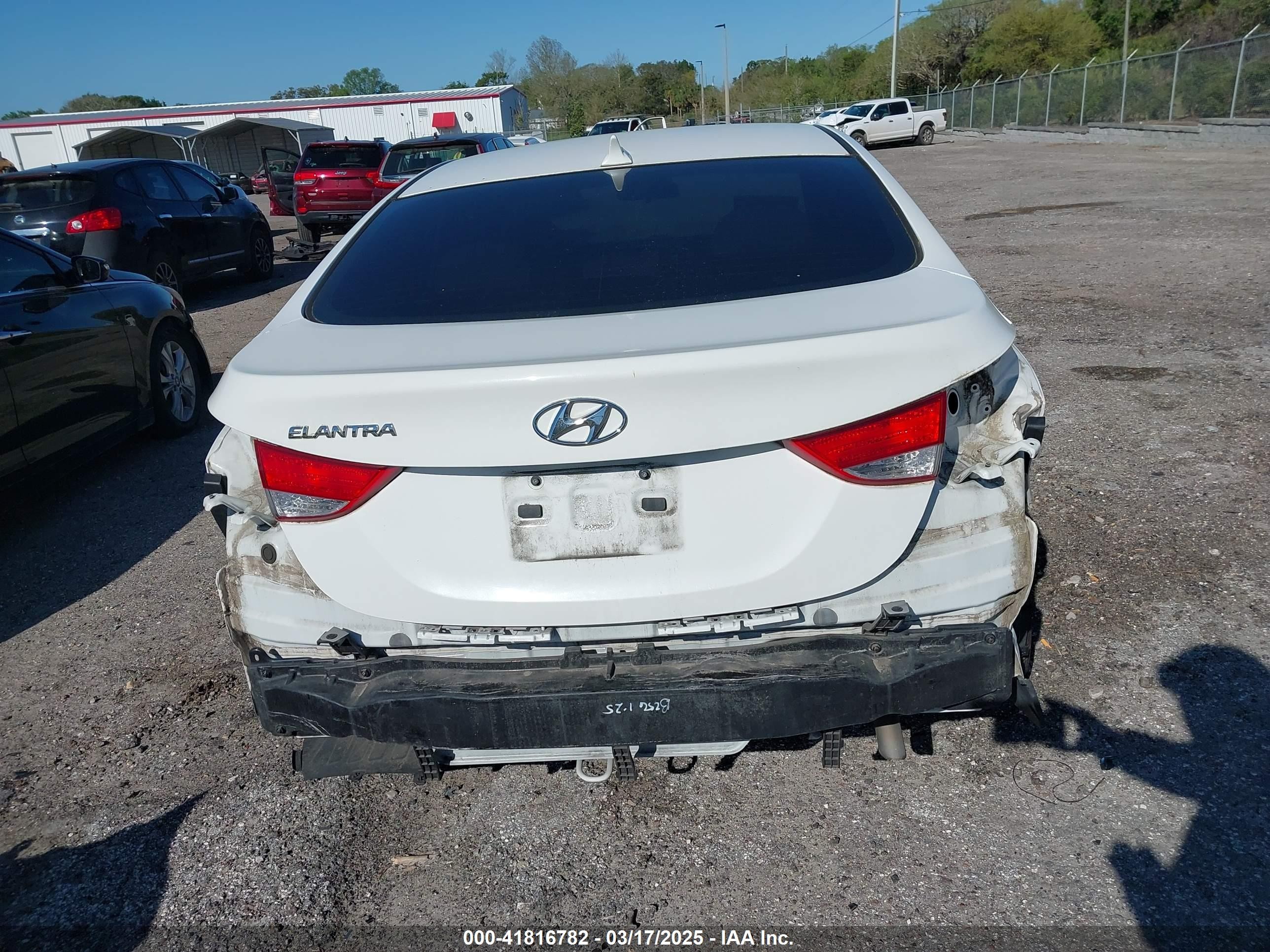 2013 Hyundai Elantra Gls White vin: 5NPDH4AE6DH285601