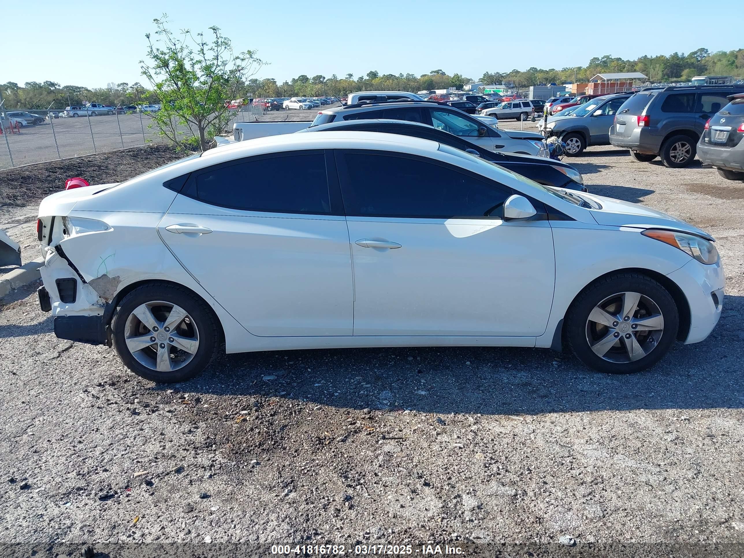 2013 Hyundai Elantra Gls White vin: 5NPDH4AE6DH285601