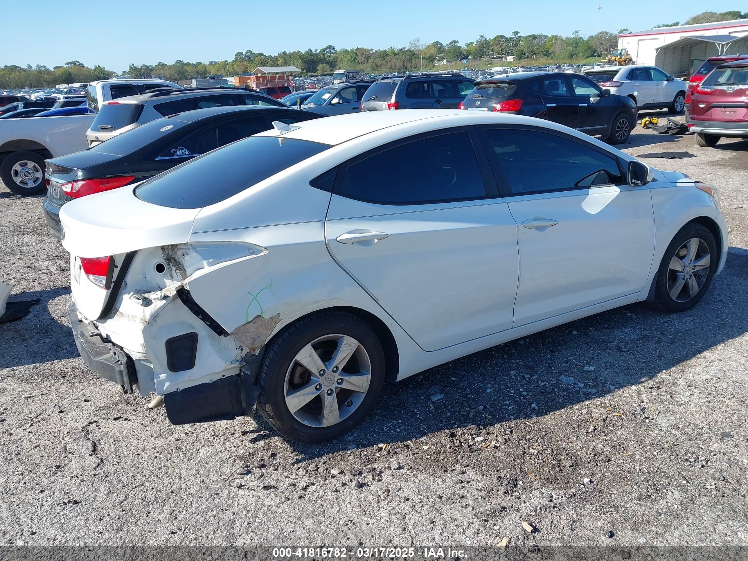 2013 Hyundai Elantra Gls White vin: 5NPDH4AE6DH285601