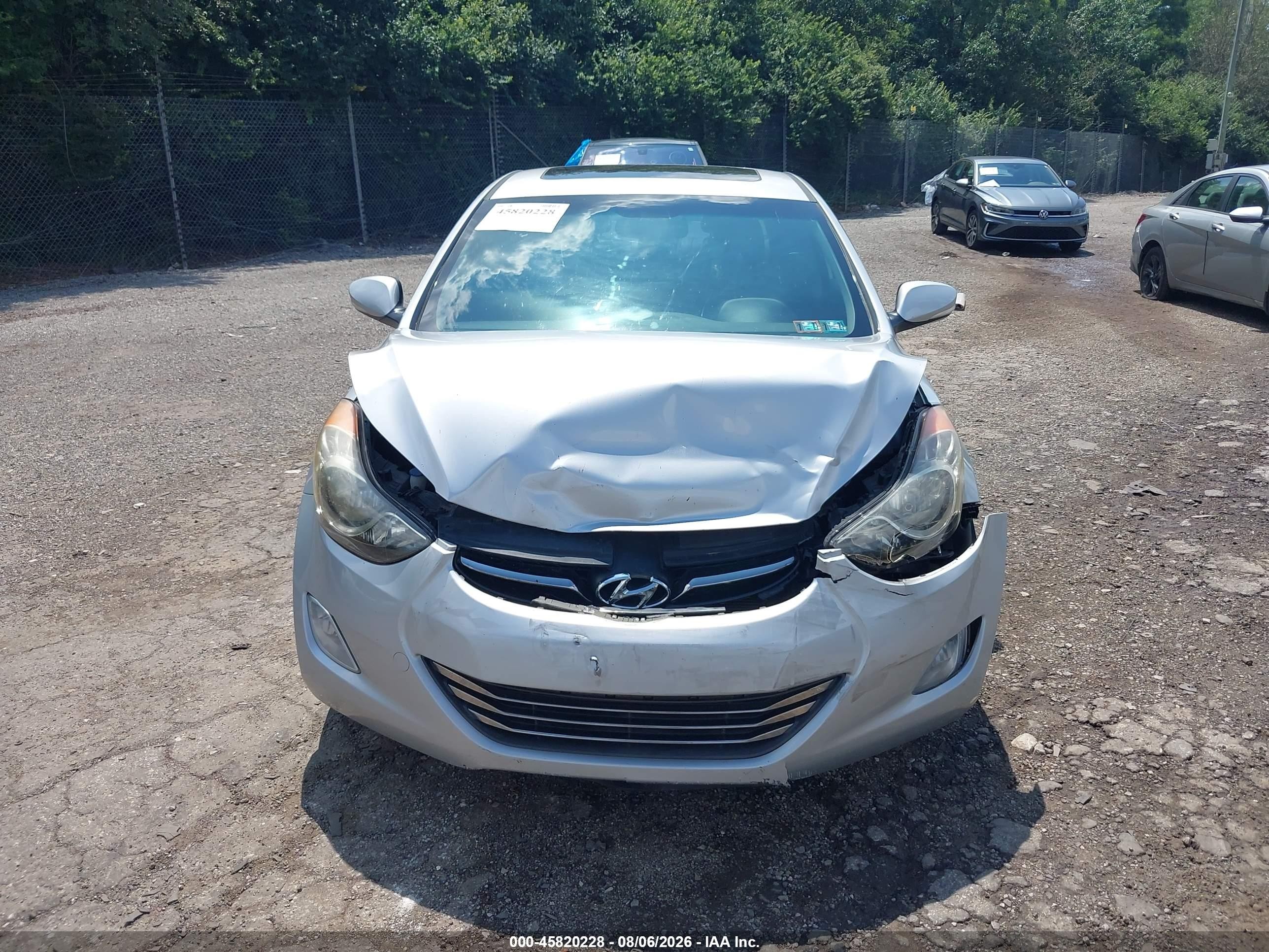 2013 Hyundai Elantra Limited Серебряный vin: 5NPDH4AE6DH289762
