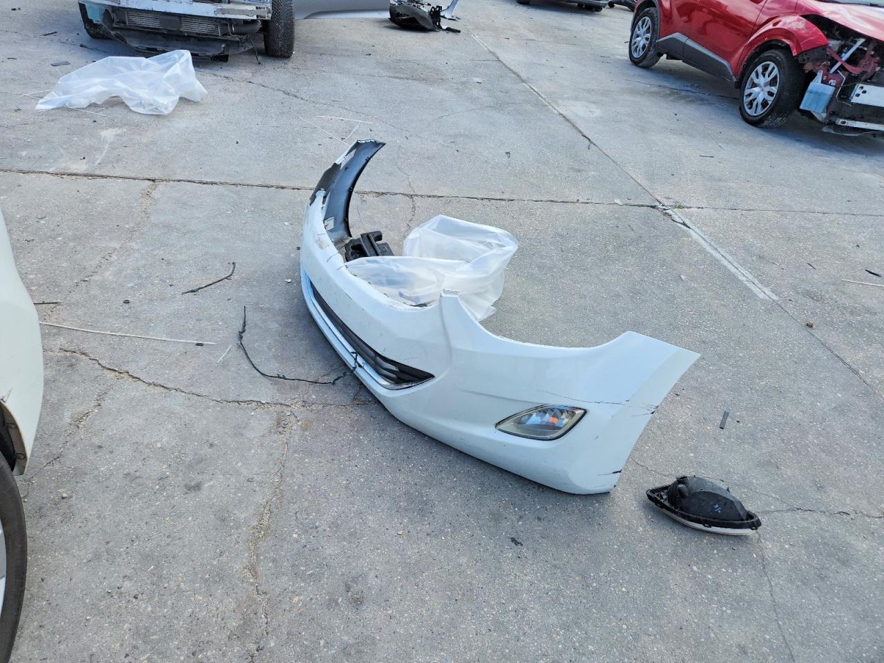 2013 Hyundai Elantra Gls White vin: 5NPDH4AE6DH306849