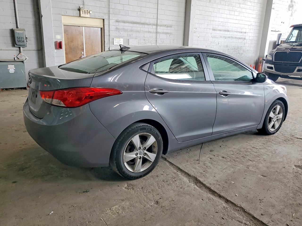 2013 Hyundai Elantra Gls Silver vin: 5NPDH4AE6DH312358