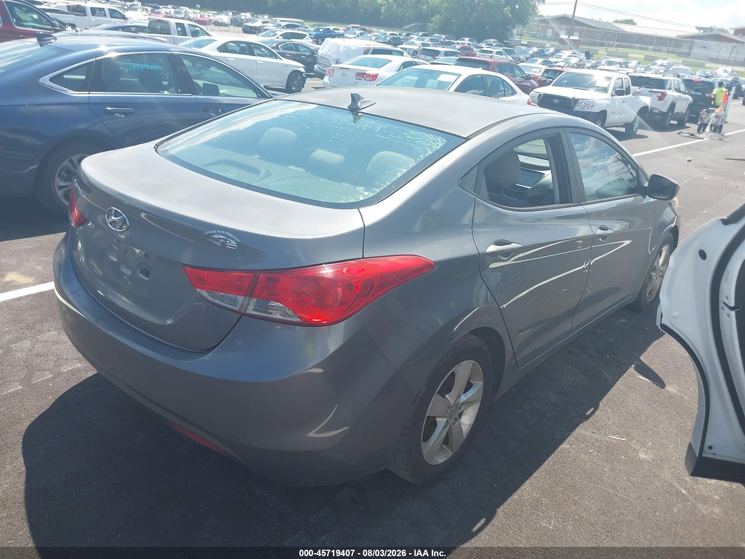 2013 Hyundai Elantra Gls Silver vin: 5NPDH4AE6DH321707