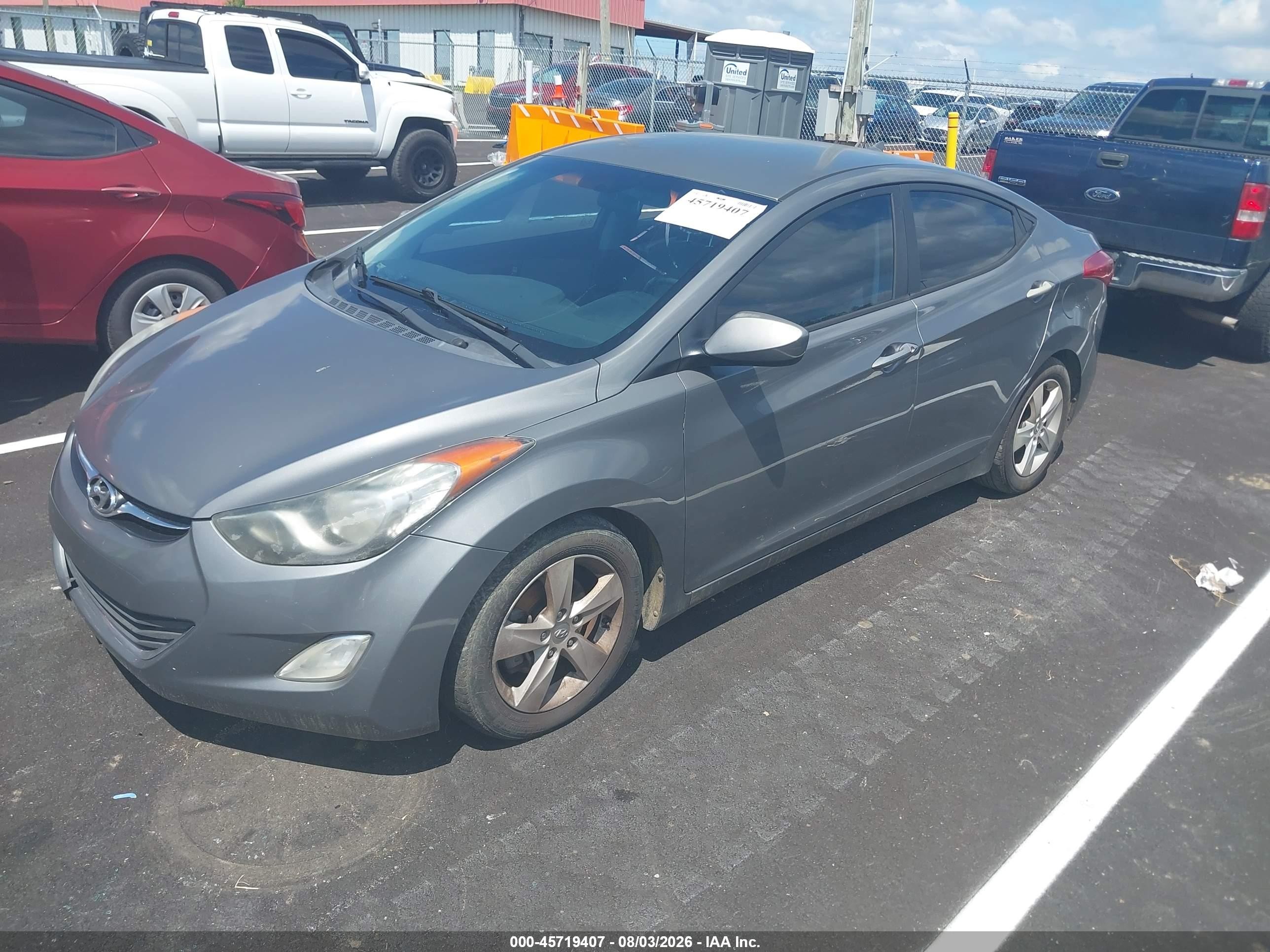2013 Hyundai Elantra Gls Silver vin: 5NPDH4AE6DH321707