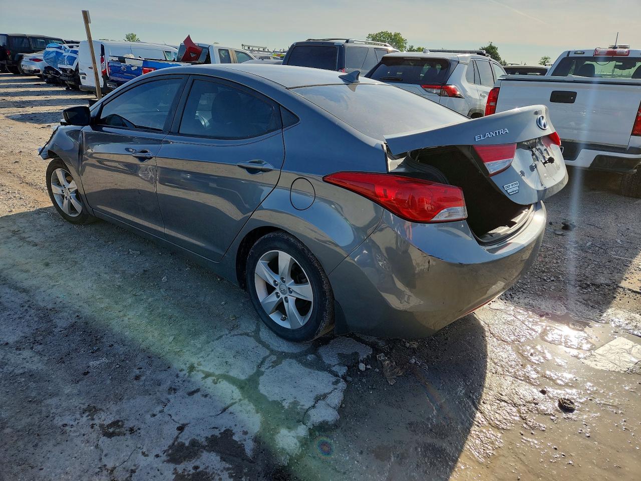 2013 Hyundai Elantra Gls Gray vin: 5NPDH4AE6DH330262