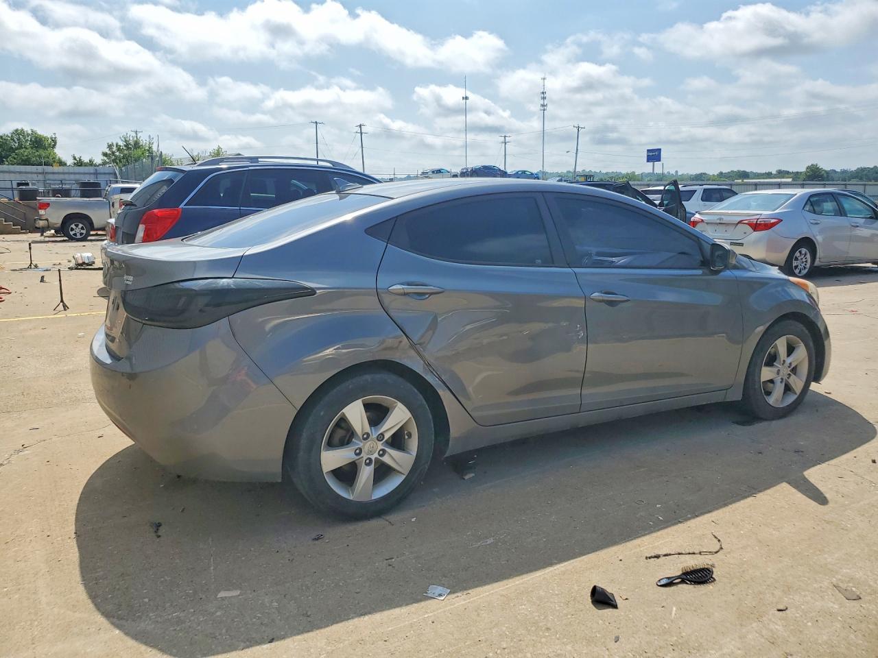 2013 Hyundai Elantra Gls Серый vin: 5NPDH4AE6DH331041